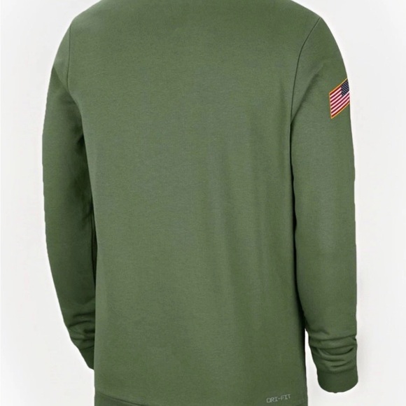 Nike Military Salute University of Iowa Sweatshirt | Army Green | Dri-FIT | LG - Picture 2 of 9
